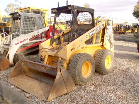 2070 mustang skid steer|mustang 2074 skid steer problems.